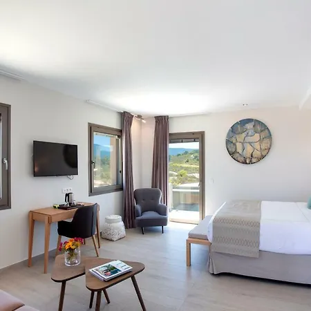 Hotel Boutique Diaporos Island - Treasure Cove *