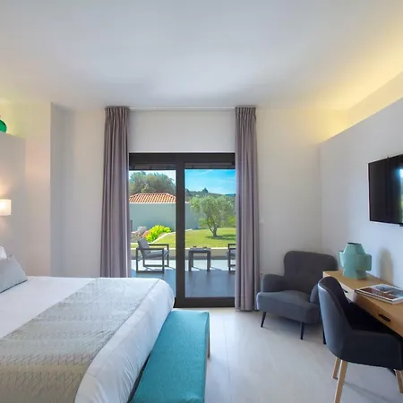 Hotel Boutique Diaporos Island - Treasure Cove Nikiti (Sithonia)