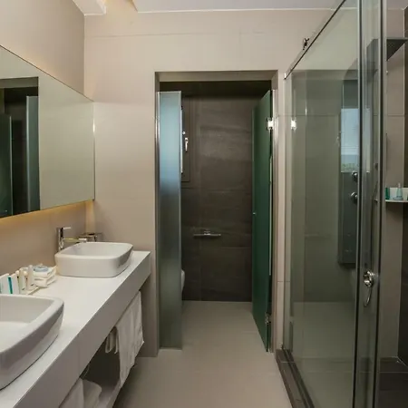Boutique Diaporos Island - Treasure Cove Nikiti (Sithonia)